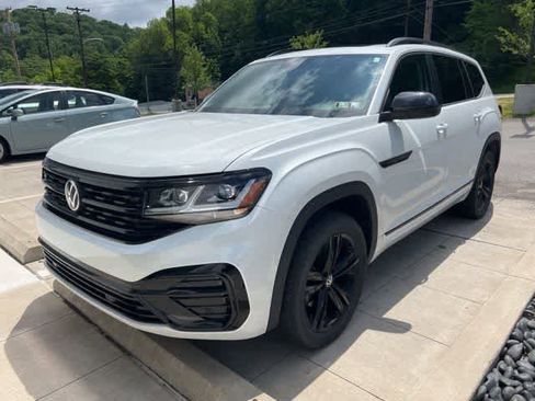 Used 2023 Volkswagen Atlas SEL R-Line AWD/4WD image 1