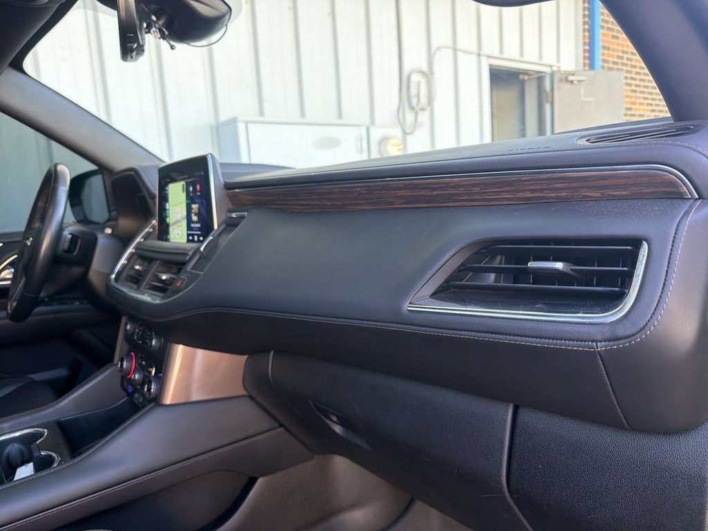 Used 2023 Chevrolet Tahoe High Country AWD/4WD image 30