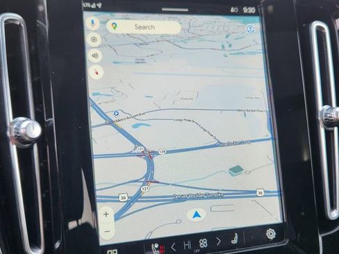 Certified 2023 Volvo XC40 Recharge Ultimate w/ Protection Package Premier image 22