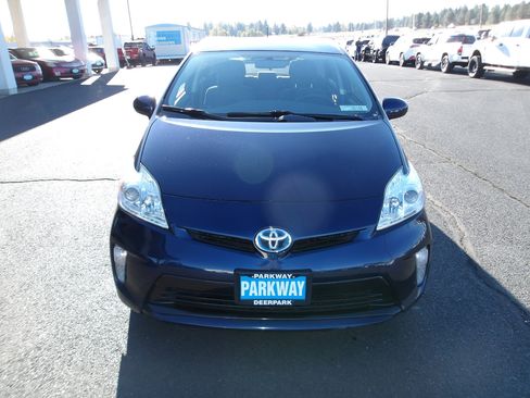 Used 2015 Toyota Prius Persona Series image 8