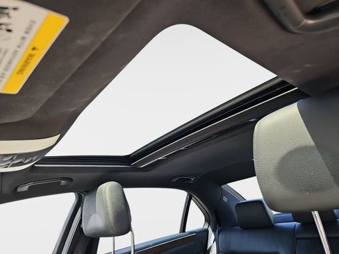 Used 2012 Mercedes-Benz E 350 Sedan image 32