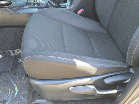 Used 2013 Toyota RAV4 XLE FWD image 20
