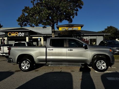 Used 2023 Chevrolet Silverado 1500 LT w/ Protection Package image 8