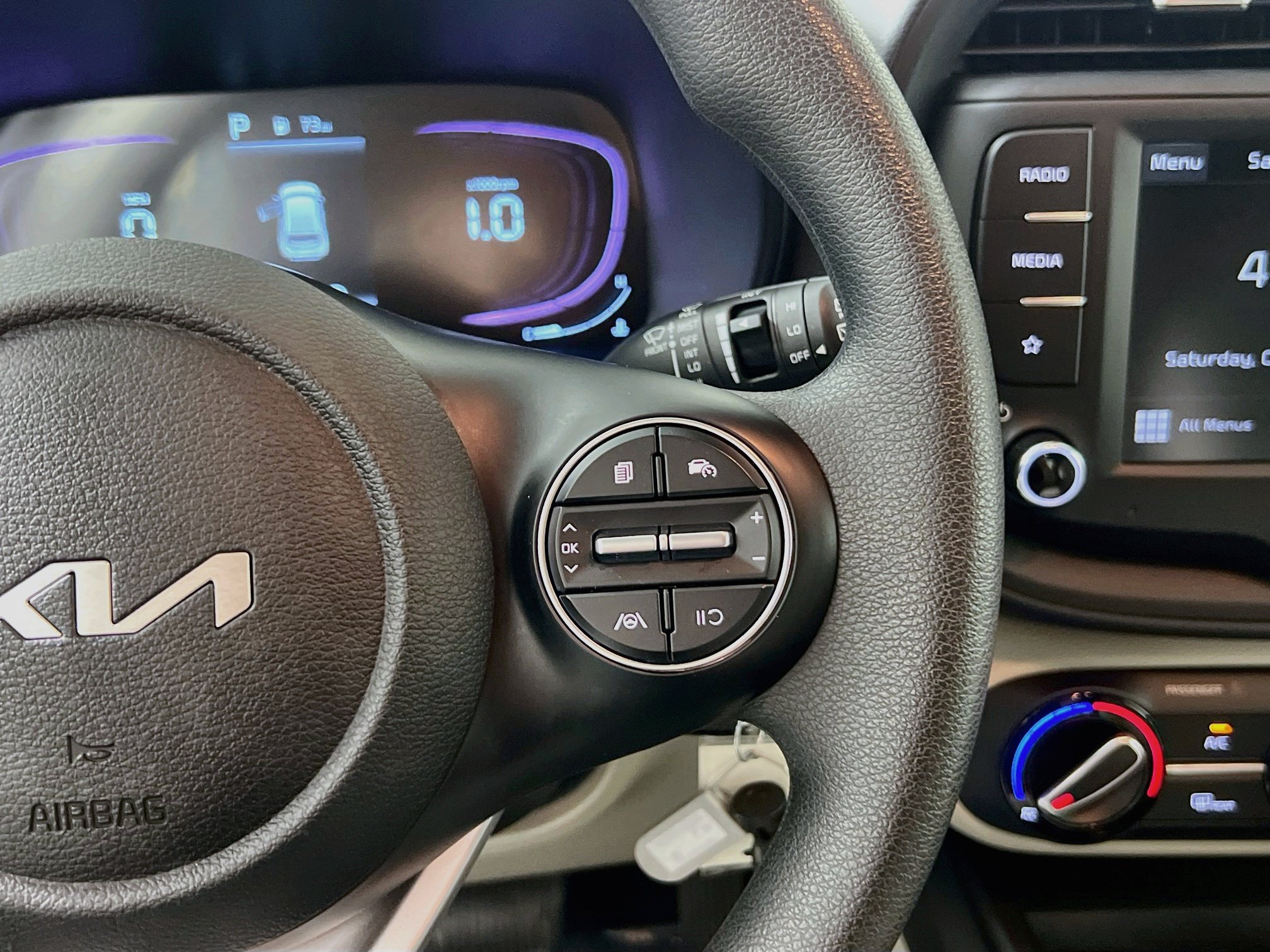 Used 2025 Kia Soul LX w/ LX Technology Package FWD image 20
