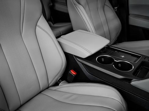 Used 2026 Acura MDX FWD w/ Technology Package image 19