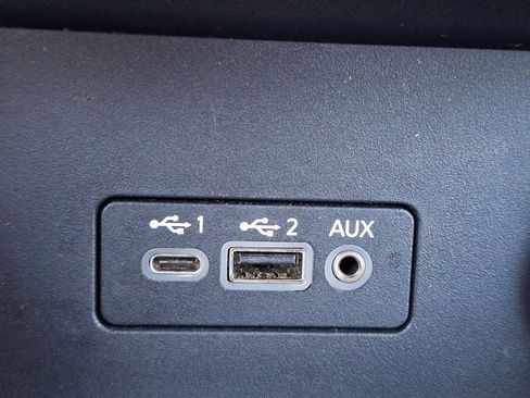 Used 2021 Nissan Sentra SV FWD image 22