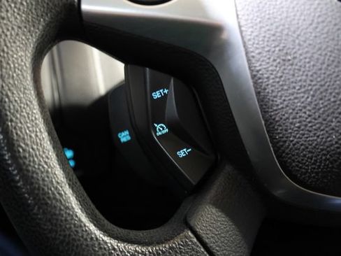 Used 2014 Ford Focus SE FWD image 19