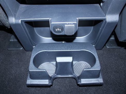 Used 2025 Ford F150 XLT w/ Equipment Group 301A Standard AWD/4WD image 18