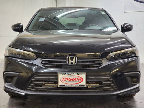 Used 2023 Honda Civic Sport image 11