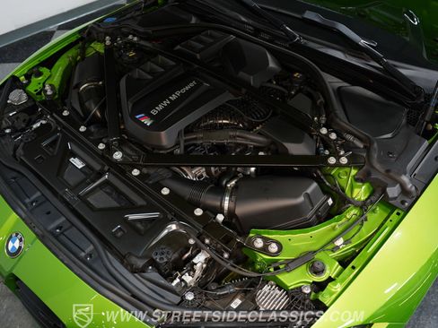 Used 2021 BMW M4 Competition w/ M Carbon Exterior Package image 32