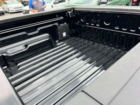 New 2025 Ford Maverick XLT w/ XLT Luxury Package image 14