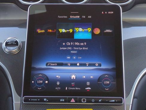 Used 2026 Mercedes-Benz GLC 300 image 18