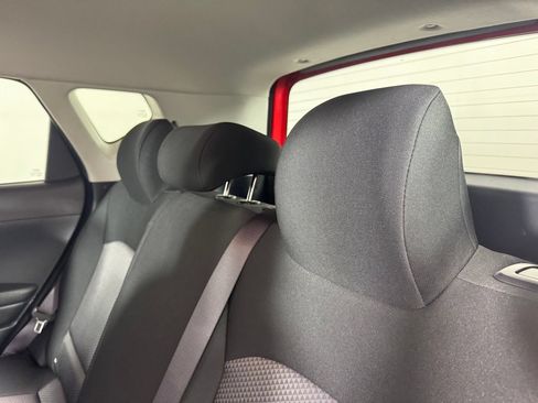 Used 2025 Kia Soul LX FWD image 26