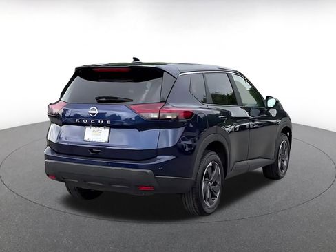 Used 2025 Nissan Rogue SV FWD image 15
