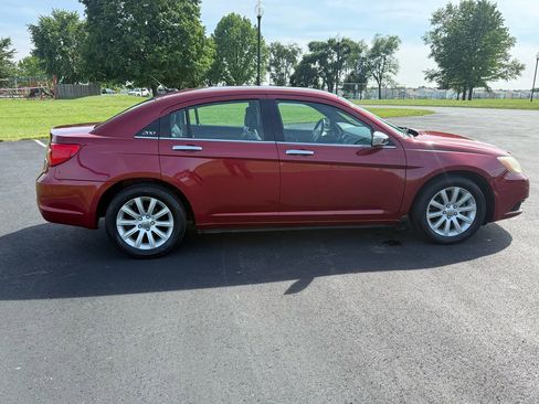Used 2014 Chrysler 200 Limited w/ Sun/Sound Group FWD image 4
