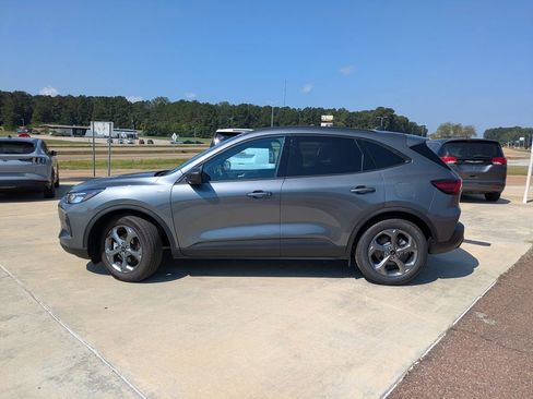 Used 2025 Ford Escape ST-Line w/ Tech Pack #1 image 5