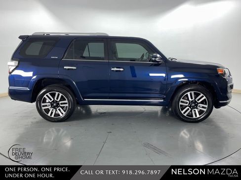 Used 2015 Toyota 4Runner Limited image 5