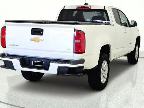 Used 2018 Chevrolet Colorado LT RWD image 8