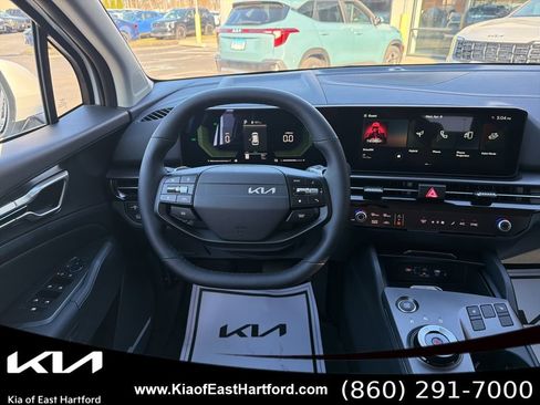 New 2026 Kia Sportage EX AWD/4WD image 25
