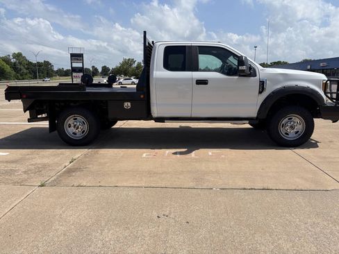 Used 2017 Ford F350 XL AWD/4WD image 1