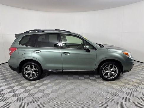 Used 2016 Subaru Forester 2.5i Touring w/ Eyesight & Navigation System AWD/4WD image 4