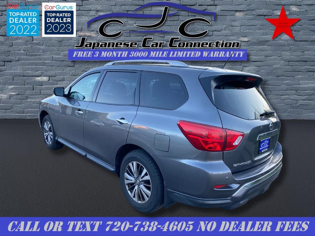 Used 2018 Nissan Pathfinder SV w/ SV All Weather Package AWD/4WD image 5