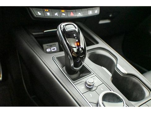 Used 2023 Cadillac XT4 Sport AWD/4WD image 43