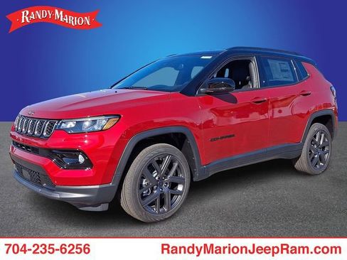 New 2026 Jeep Compass Limited AWD/4WD image 1