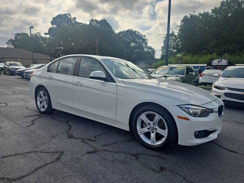 Used 2014 BMW 328i Sedan RWD image 3