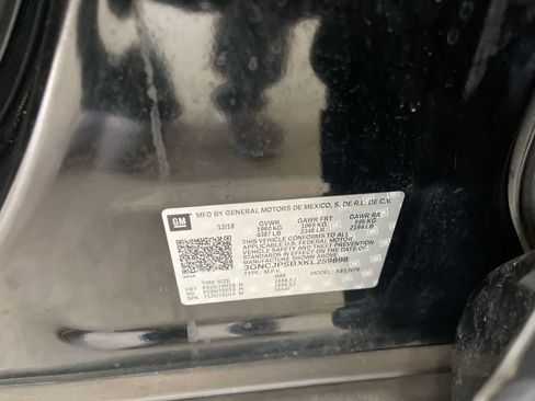 Used 2019 Chevrolet Trax LT w/ LT Convenience Package image 27