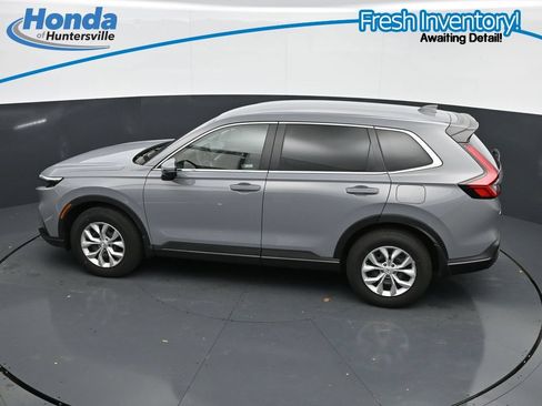 Used 2025 Honda CR-V LX image 26