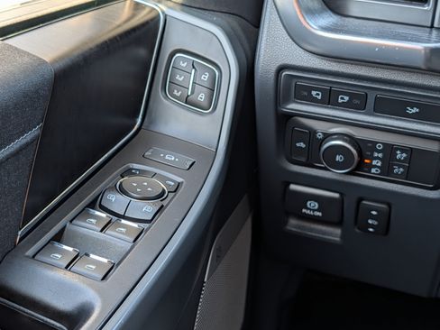 Used 2022 Ford F150 Lariat AWD/4WD image 28