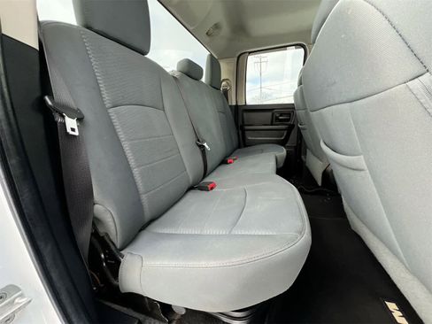 Used 2013 RAM 1500 Express image 20