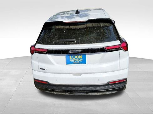 New 2027 Chevrolet Bolt LT w/ Comfort Package FWD image 19