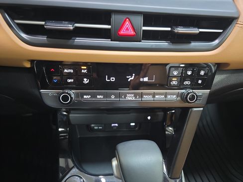 Used 2026 Kia Seltos EX w/ EX Sunroof Package FWD image 21