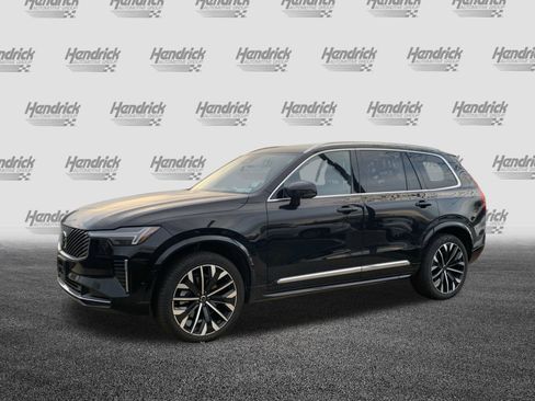 Used 2025 Volvo XC90 B5 Plus image 5