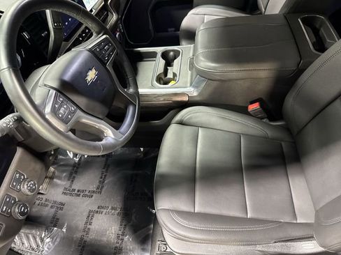 Used 2025 Chevrolet Silverado 2500 LTZ w/ LTZ Plus Package image 21