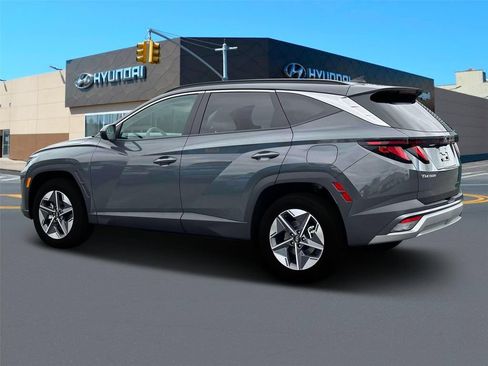 New 2026 Hyundai Tucson SEL Plus AWD/4WD image 4