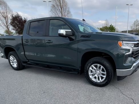 New 2025 Chevrolet Silverado 1500 LT w/ Z71 Off-Road Package image 2