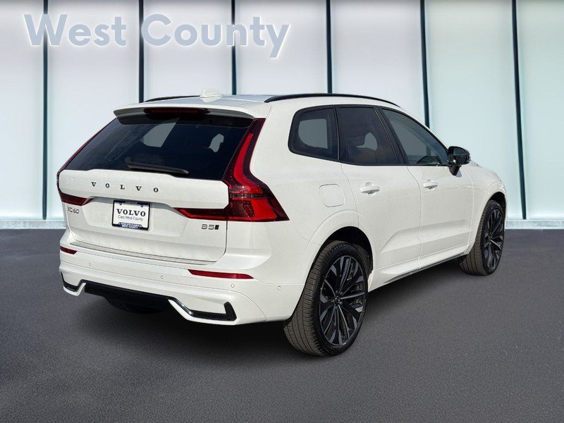 Used 2026 Volvo XC60 B5 Ultra w/ Climate Package PRO AWD/4WD image 4