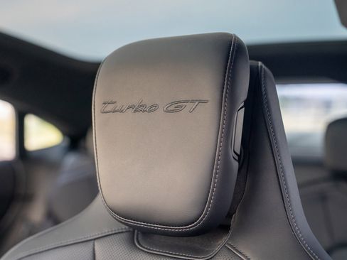 Used 2025 Porsche Taycan Turbo GT image 13