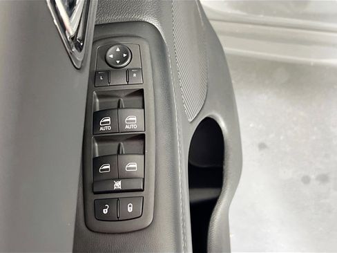 Used 2022 Dodge Durango GT image 17