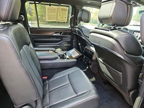 Used 2024 Jeep Grand Wagoneer L 4WD image 14