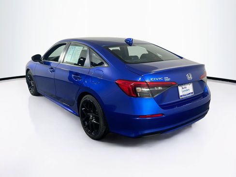 Used 2023 Honda Civic Sport image 7