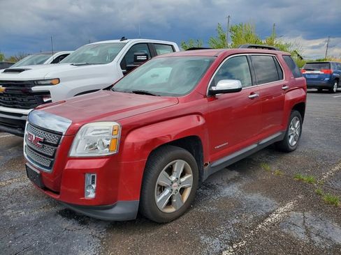 Used 2015 GMC Terrain SLT FWD image 2