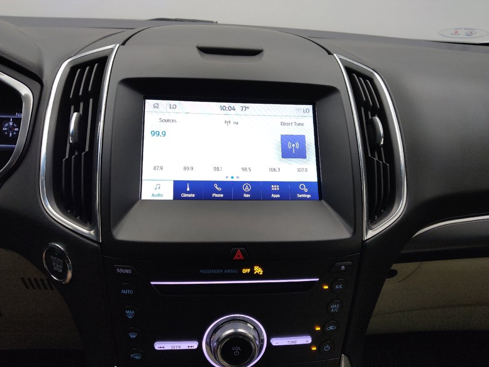 Used 2019 Ford Edge Titanium w/ Cold Weather Package AWD/4WD image 25