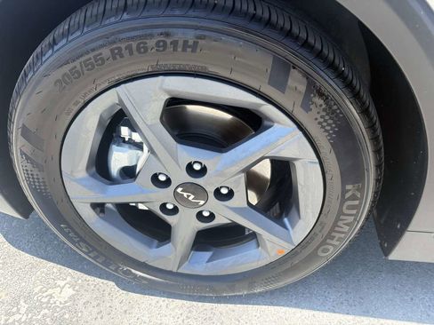 Used 2026 Kia K4 FWD image 11