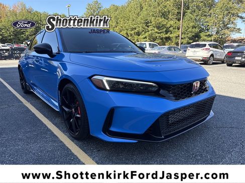 Used 2023 Honda Civic Type R image 1