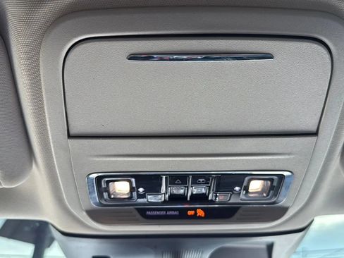 Used 2020 Lincoln Corsair Reserve w/ Equipment Group 201A image 20