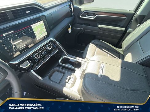 New 2026 GMC Sierra 2500 Denali w/ Denali Reserve Package AWD/4WD image 23